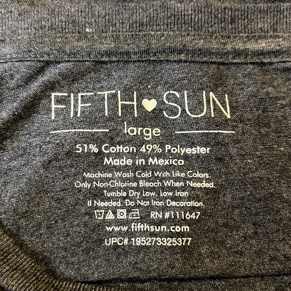 Fifth🤍Sun Tee - Picture 6 of 6